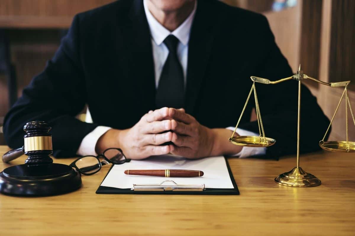 Why you need to hire Insolvency Lawyers